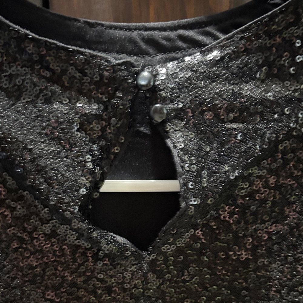 H&M Black Sequin Blouse - Picture 4 of 4
